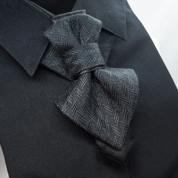 Elegant black unique tie
