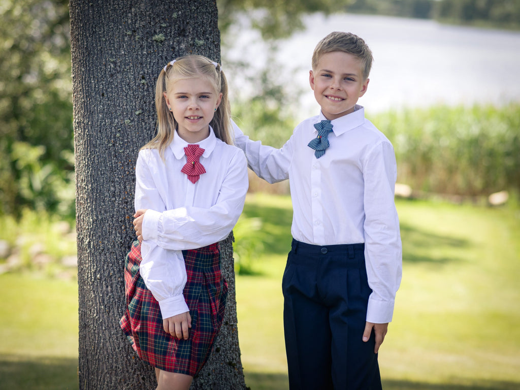 RED CHILDRENS TIE WITH ANCHORS