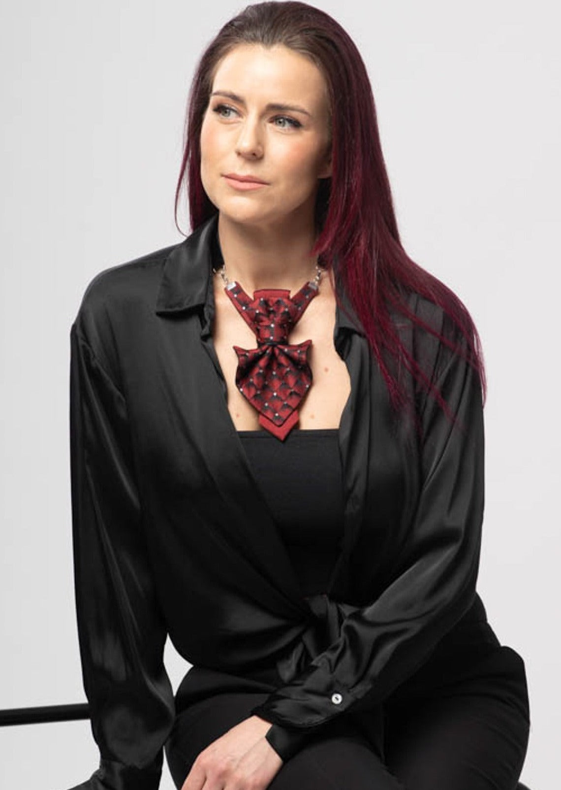 Elegant women' bow tie  "Burgundy diamond" - combination of burgundy and black is decorated with bright, sparkling silver accents. Elegant and playful at the same time.