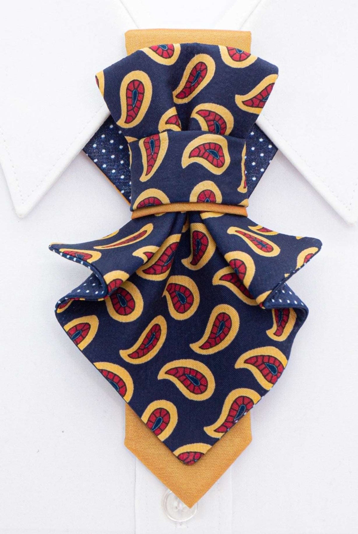 BOW TIE "AUTUMN JABOT" Ruty design Bow tie ruty
