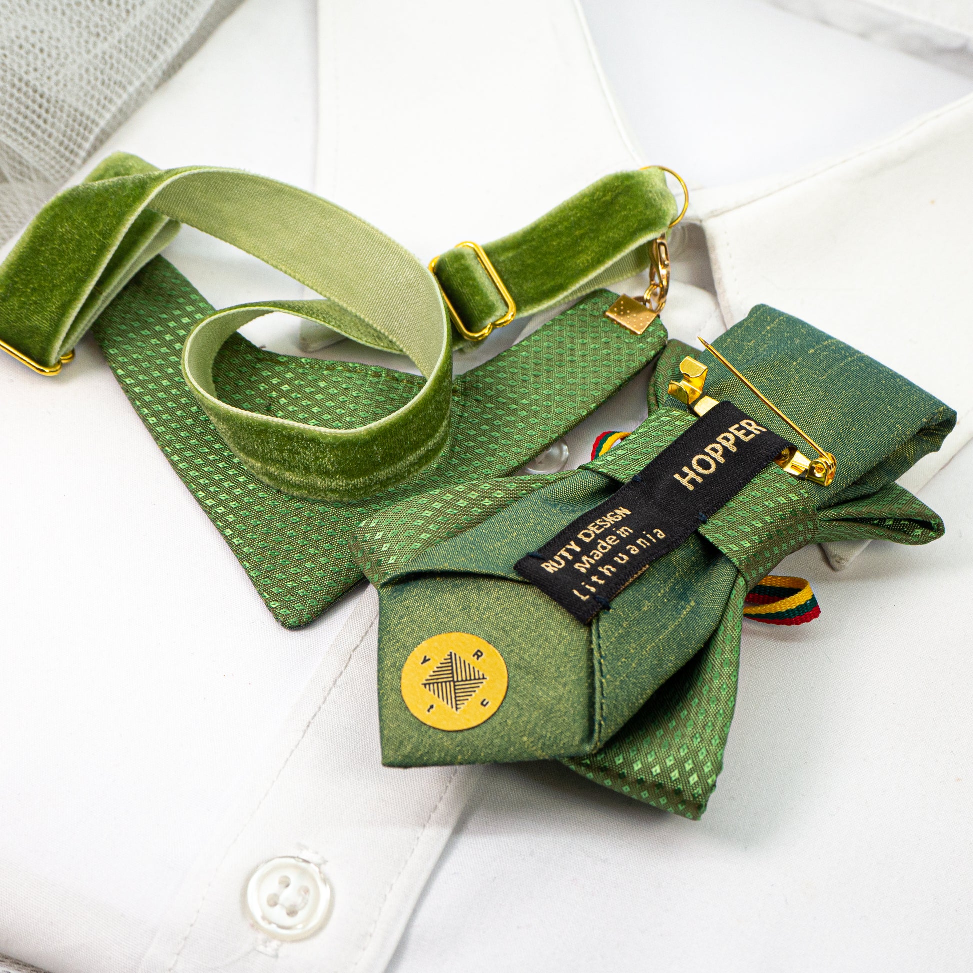 Bow tie hopper tie, Ruty Design, Bow tie, Vertical hopper hand made tie, Wedding Ties women's bow ties, female bow tie