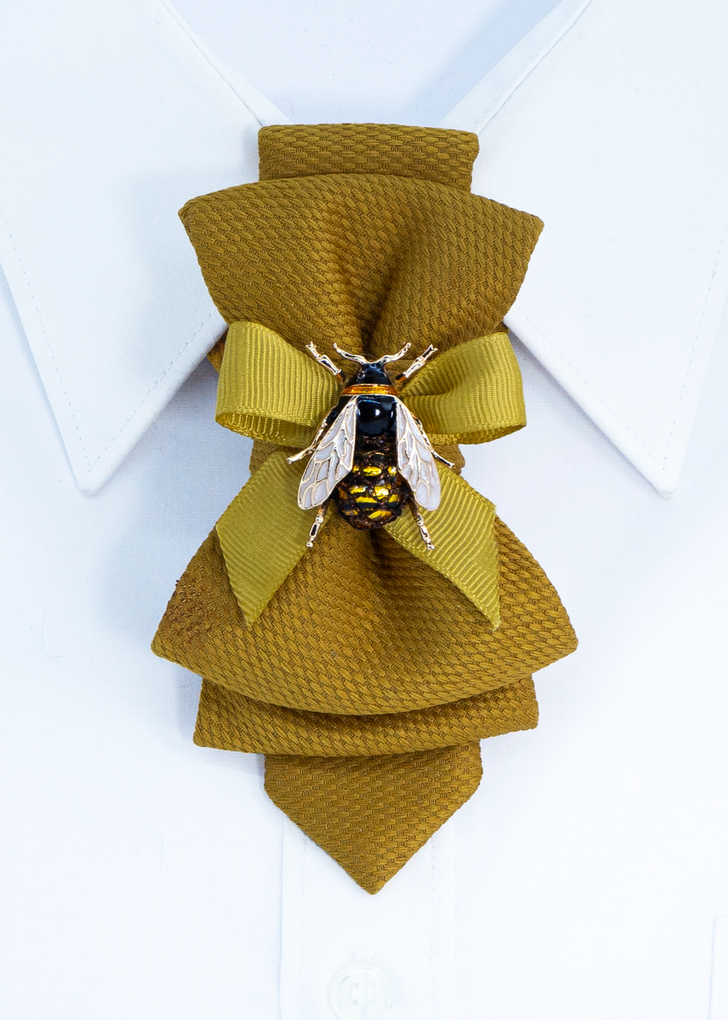 Bow tie
Vertical bow tie
Bee bow tie
Yellow bow tie
Handmade bow tie
Viscose bow tie
Unique bow tie
Novelty bow tie
Statement bow tie
Fashion bow tie
Men's bow tie (if applicable)
Women's bow tie (if applicable)
Unisex bow tie (if applicable)
Style & Design Keywords:

Modern bow tie
Contemporary bow tie
Stylish bow tie
Chic bow tie
Dapper bow tie
Whimsical bow tie
Fun bow tie
Quirky bow tie
Eye-catching bow tie
Dressy bow tie
Casual bow tie (if applicable)
Occasion Keywords:

Wedding bow tie
Party bow tie