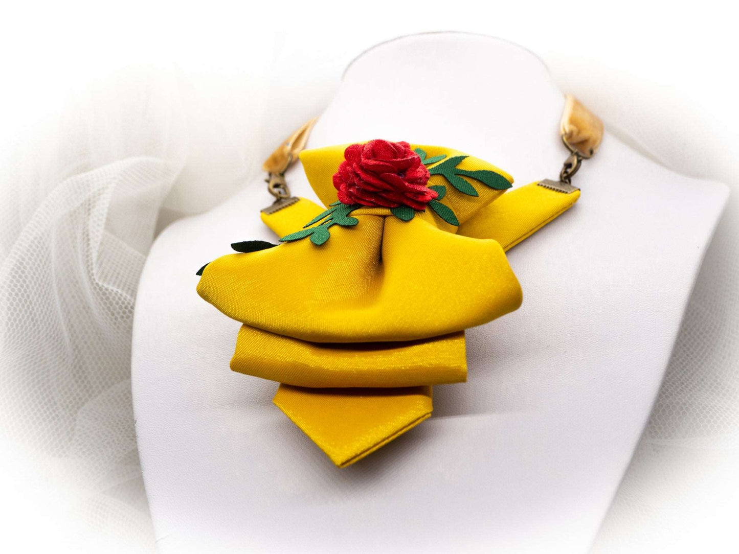 HOPPER TIE BLOOM, HOPPER TIE BLOOM, bow tie for women, unisex bow tie, yellow bow tie, wedding bow tie, unique necktie, original handmade tie, pussy bow