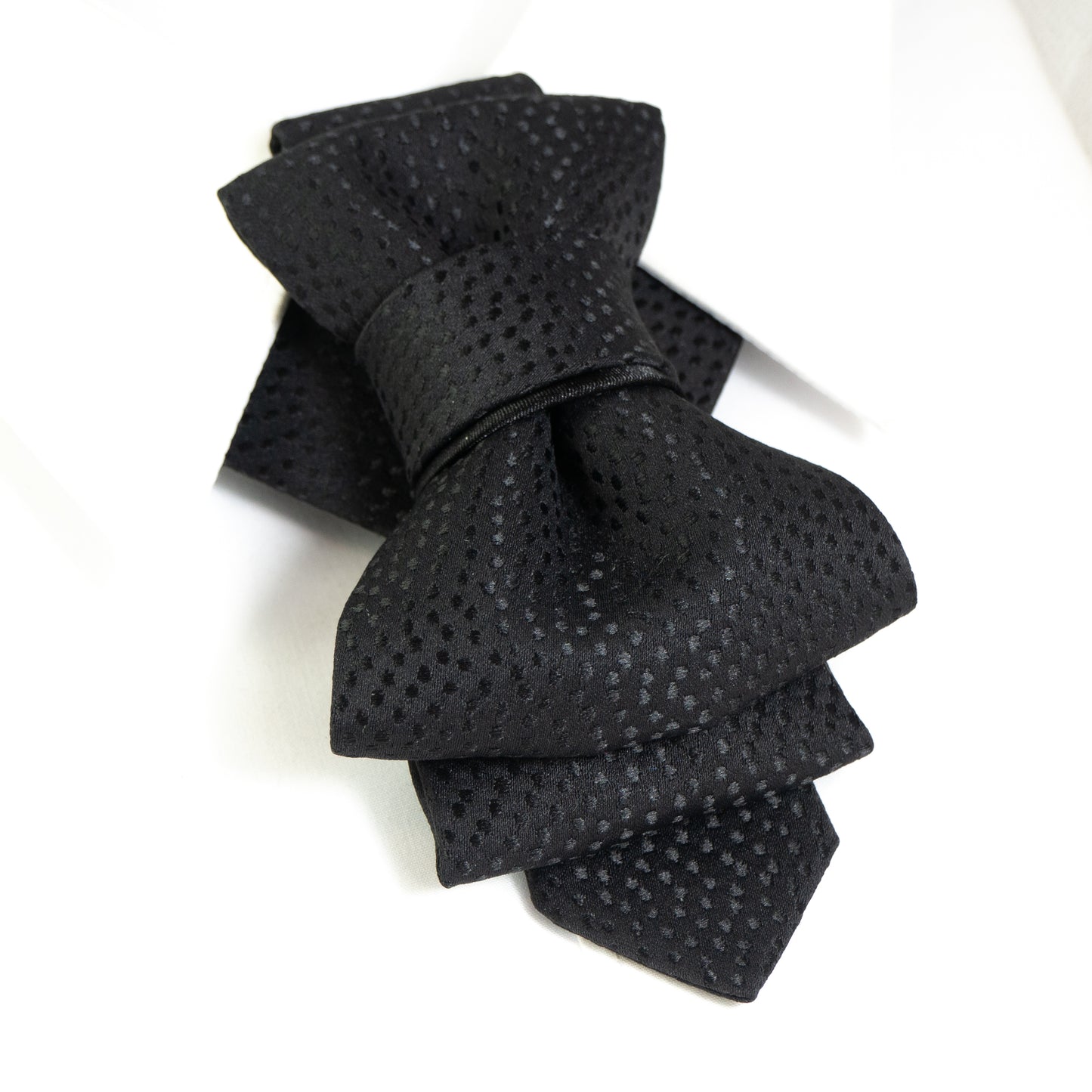 Timeless Style Tie
Handmade Necktie
Luxury Fashion Accessory
Classic Necktie
Fashion Tie
Elegant Neckwear
Modern Necktie
Black Tie Event
Chic Fashion Tie
Minimalist Bow Tie
Artisan Accessories
Perfect Gift for Him
Statement Neckwear
Stylish Tie
Tailored Necktie
Wedding Necktie
Formal Necktie
Luxury Necktie
Groomsmen Gift Idea
Handcrafted Men’s Wear
Unisex Tie
Unique Design Tie