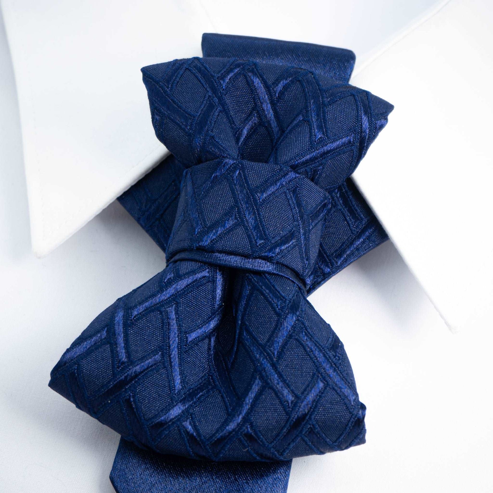 Unique Blue wedding bow tie created by Ruty Design 