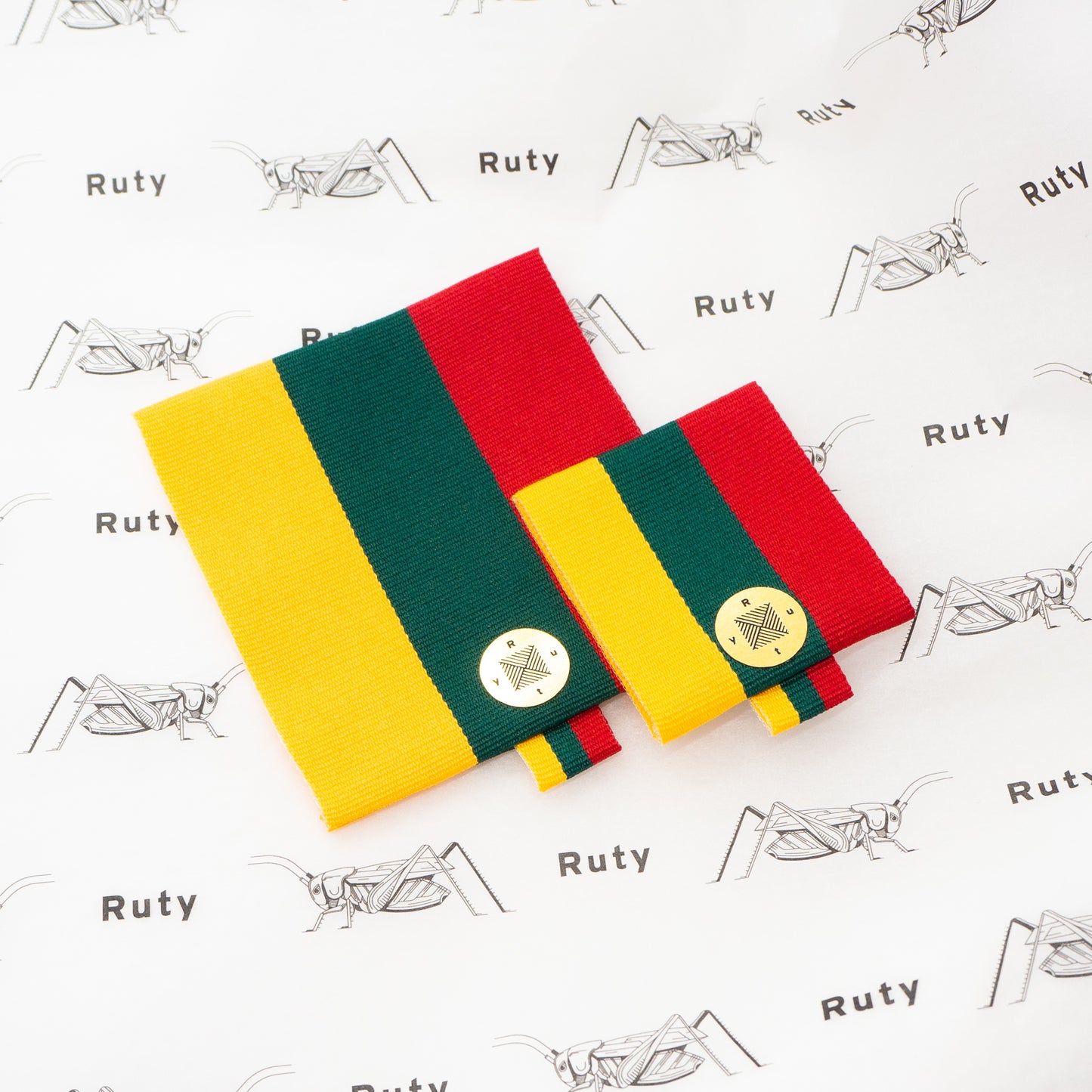 CHILDREN'S CHECKED TIE