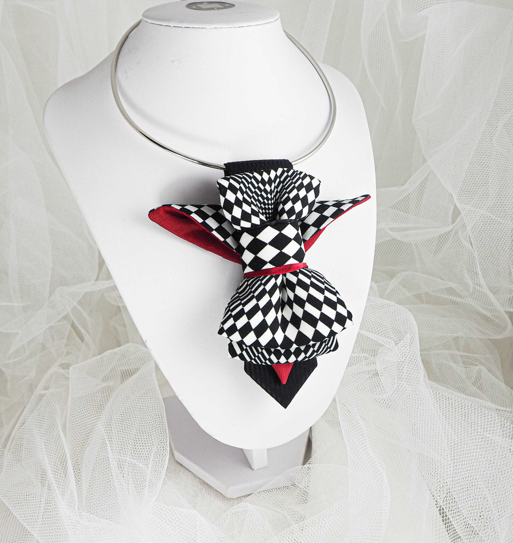 HOPPER TIE CHESS BIRD  FOR LADIES