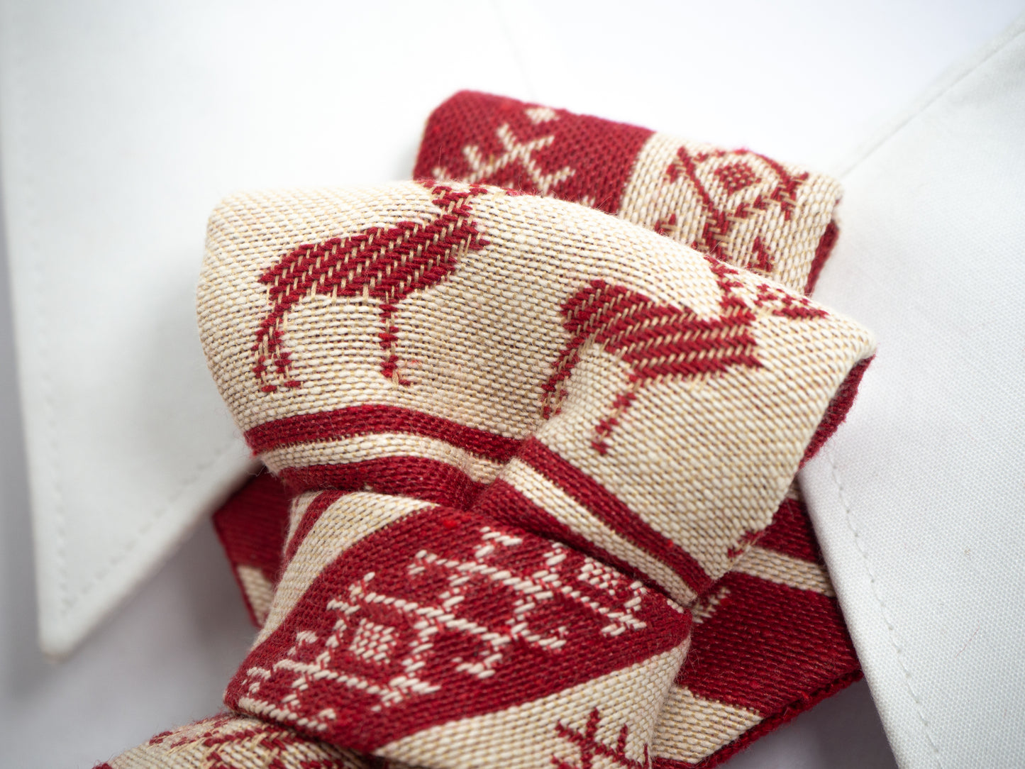 Bow tie hopper tie, Ruty Design, Bow tie, Vertical hopper hand made high-quality handcrafted tie, wedding tie, Tie for the wedding suite, wedding tie, men's ties, skinny ties, bow ties for men, black bow tie, Men's bow tie, Vilnius tie, Groom tie, itokia varlytė, kitoks kaklaraištis, vestuvinis kaklaraištis, peteliškė Handmade women’s bow tie
Gothic fashion bow tie
Fashion bow tie 
Open neck bow tie
Designer necktie for men	