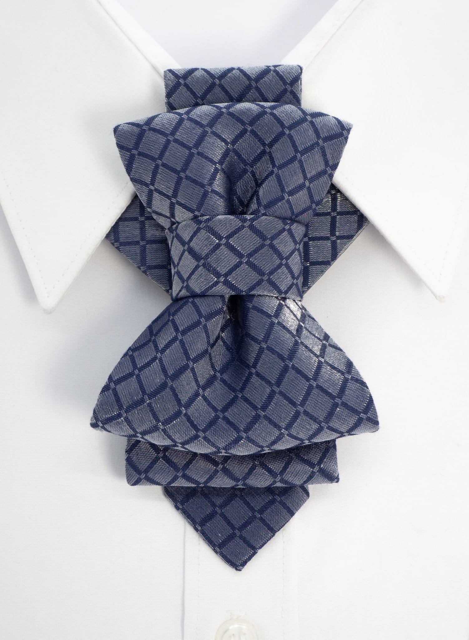 Blue Tie for casual weddings
Tie for formal weddings
Modern wedding accessory
Tie for themed weddings
Handmade short tie
Sustainable wedding tie
Luxury tie for weddings
High-quality wedding tie
Blue Bohemian wedding tie
Handcrafted tie