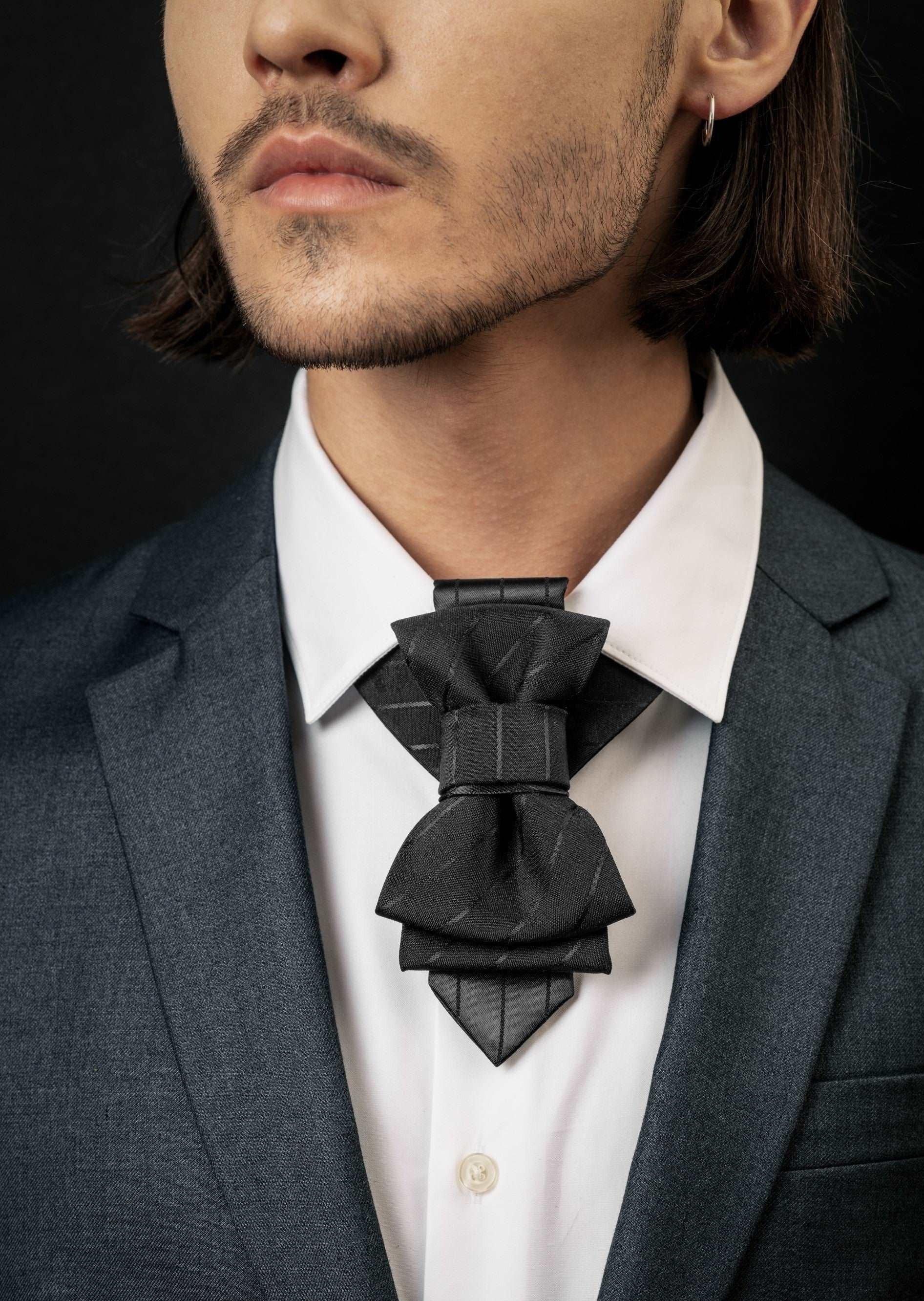 Black wedding bow tie, Black necktie by Ruty design, Unique wedding tie, Wedding Ties for Grooms & Groomsmen | The Black Tux BlogWedding Ties for Grooms & Groomsmen, Jaunikio kaklaraištis, vestuvinis kaklaraištis, peteliškė vestuvėms, Vestuvinis papuošalas vyrams