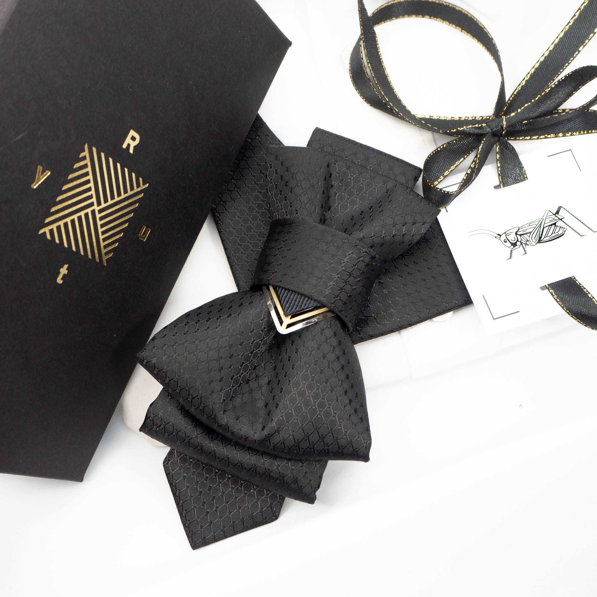 Black wedding bow tie, Necktie for stylish men, Black unique tie created by Rūta Piekurienė, Black bow tie, Original groom bowtie, Elegant stylish and unique wedding tie, The tie that dresses you up, gift for father, fancy bowtie, vestuvinis kaklaraištis, vestuvinė varlytė, kaklaraištis žiogas