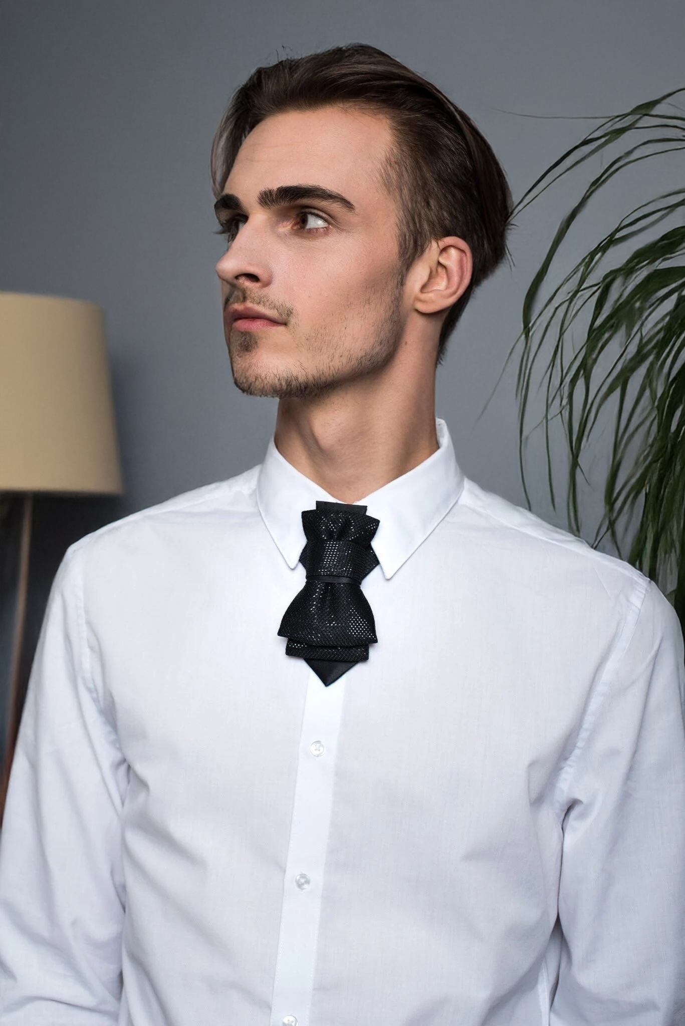 HOPPER TIE THE BLACK SHINING, High-quality handmade bow ties Original design bow ties, Wedding bow ties e-shop, Designer bow ties for weddings, Handcrafted bow ties for grooms, Unique wedding accessories Handmade bow ties for men, Original bow ties for groomsmen, Custom wedding bow ties