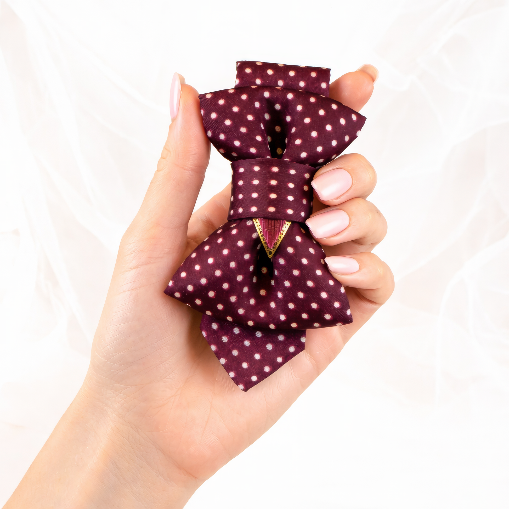 Women's Necktie, Pinup Style, 1950s Fashion, Polka Dot Bow Tie, Handmade Neckwear, Bordeaux Accessory, Rockabilly Style, Gift for Her, Lithuanian Design, Designer Tie, Pre-tied Bow Tie, Retro Accessories, Hopper Tie.