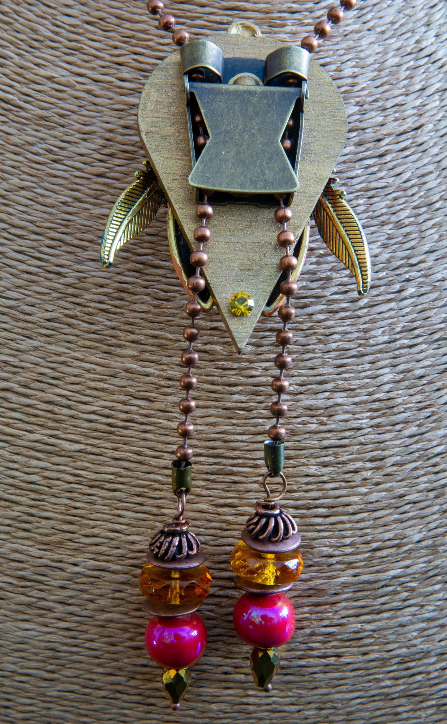 Hand-Painted Art Pendant Luxury Miniature No.:02