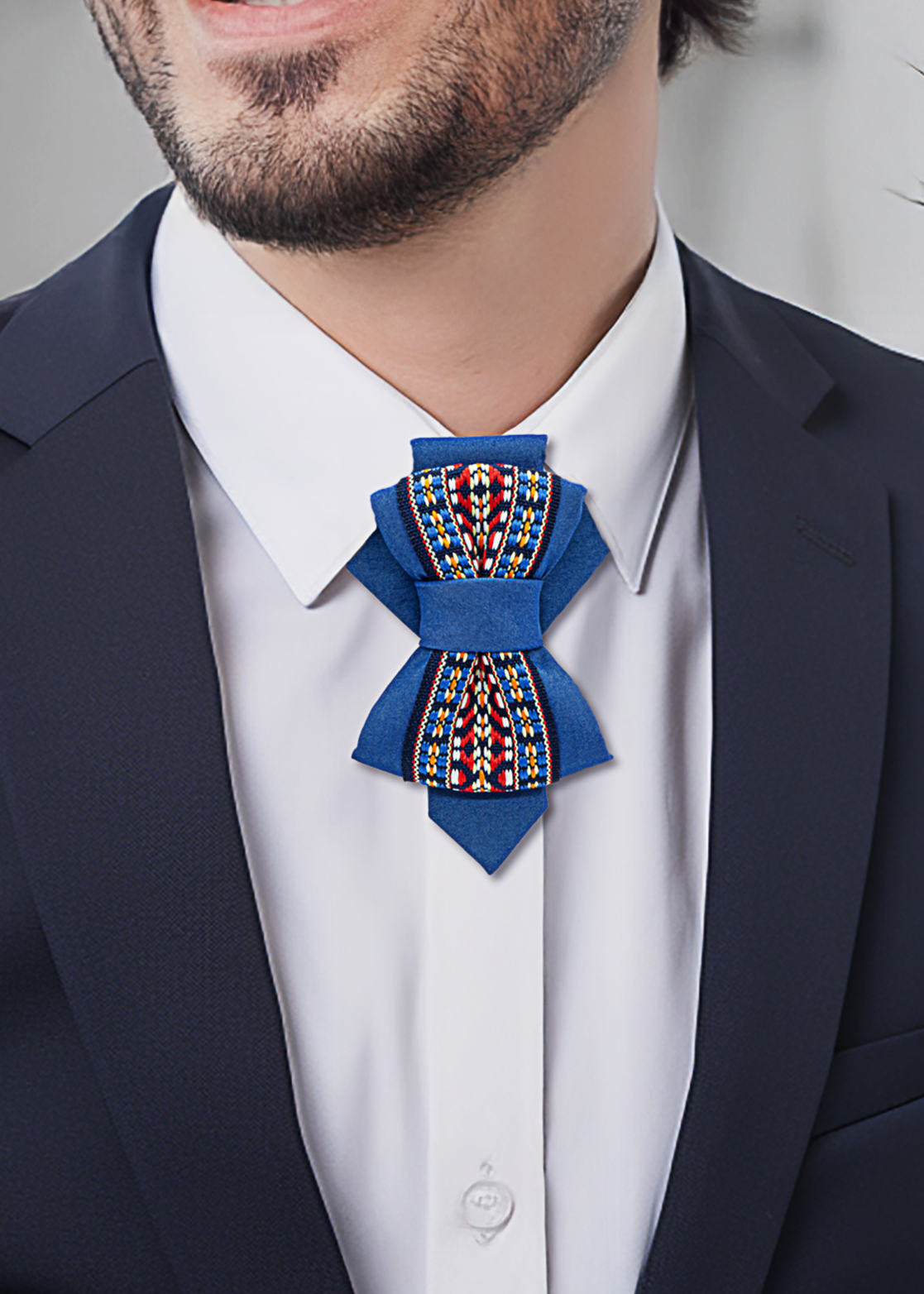 Handmade blue vertical bow tie with unique modern design
Elegant unisex necktie for special occasions, weddings, and concerts
Luxury blue tie inspired by water paths, handmade in Lithuania
Artistic vertical bow tie for musicians, grooms, and fashion lovers
Exclusive European-designed bow tie with an innovative shape
Deep blue modern necktie, perfect for bold and stylish outfits
Unique statement accessory for men and women, handcrafted tie
Sophisticated and contemporary vertical bow tie