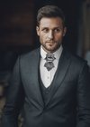 heckered hopper tie "Chess player" looks really luxurious, thanks to the high quality, black and white checkered fabric. You canmatch it with your everyday, work clothes