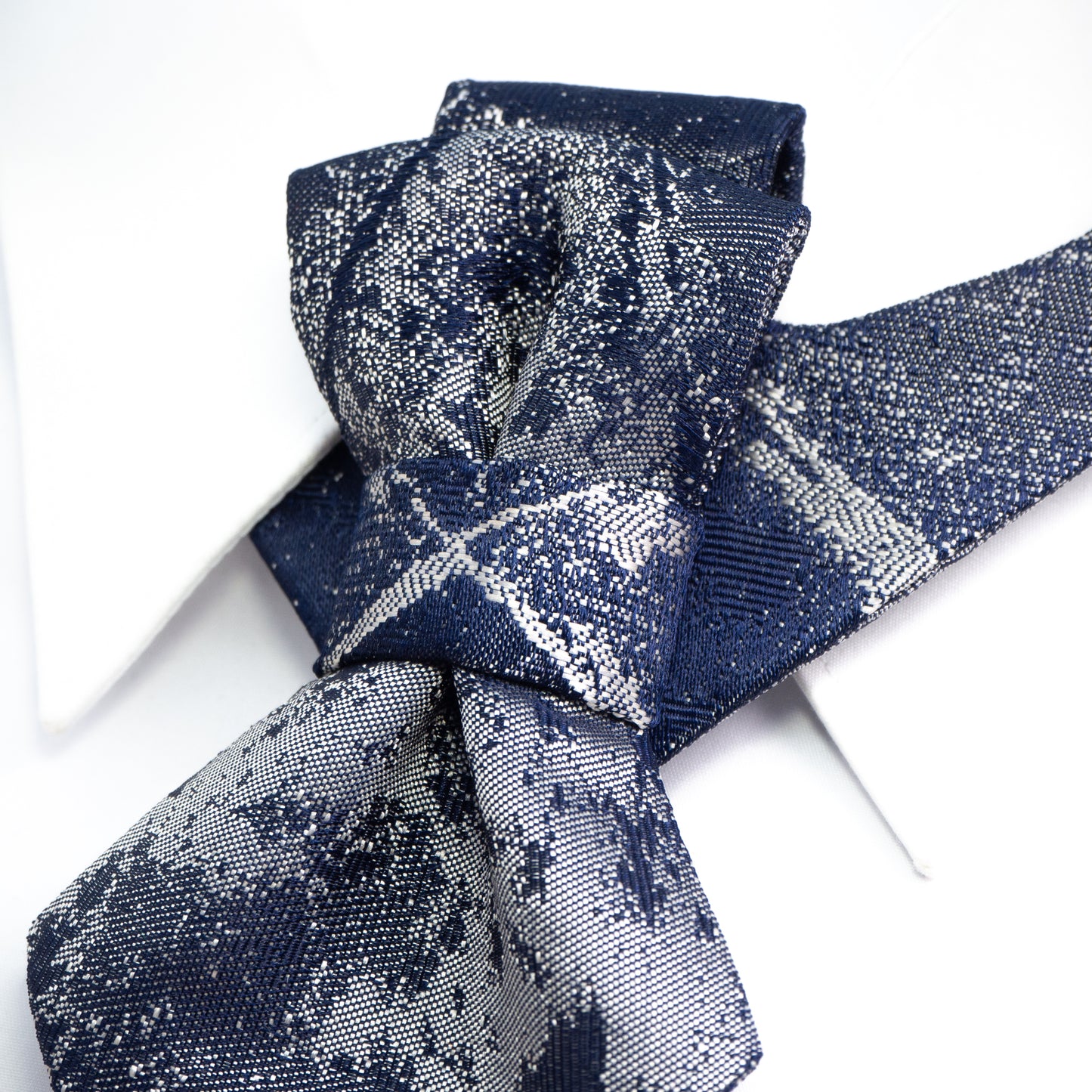 Grey Bow tie, Vertical hopper hand made tie Original design, Grooms bow tie, Tie gift for stylish men, Pre-Tied Bow Ties for Men, unique gifts for elegant men,  Wedding Cravat, Men's Cravat, gay wedding, same-sex wedding, new style bow tie, Wedding bow tie. Grey wedding necktie, Vestuvinis kaklaraištis