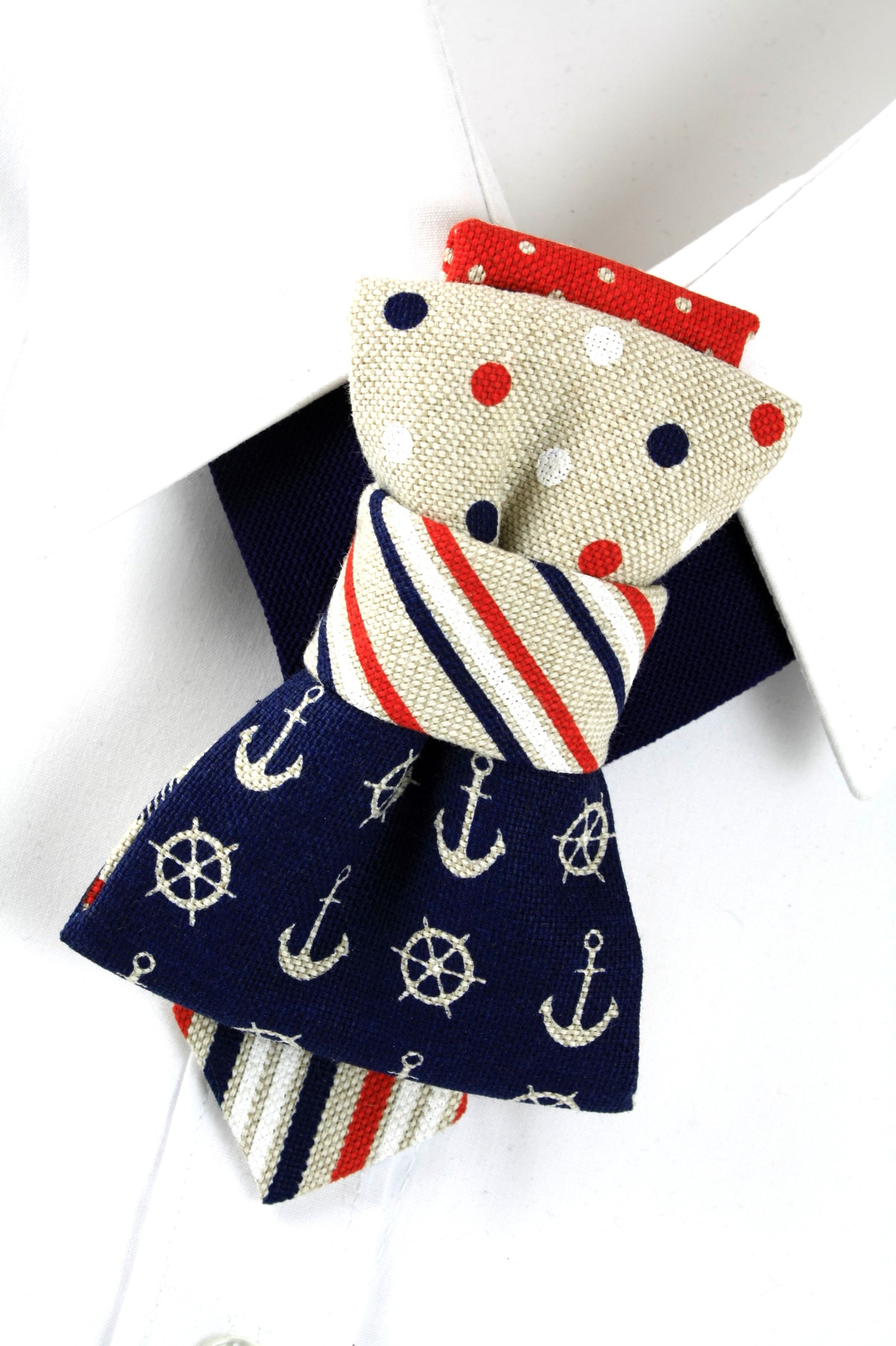 HOPPER TIE THE MARINE SET.