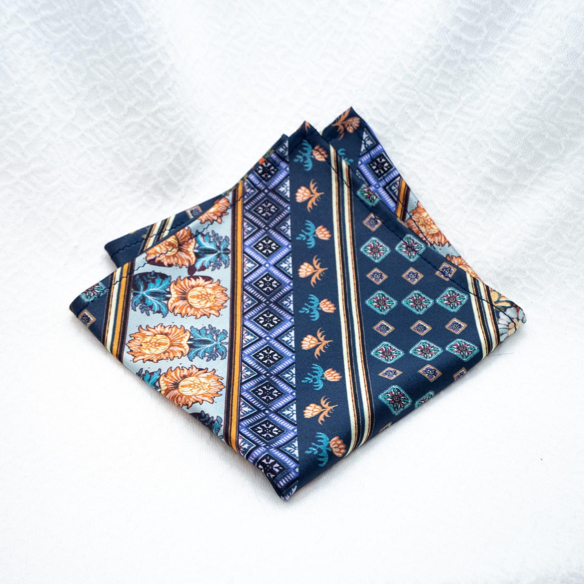 Kišeninis kvadratas "Ornamentai"