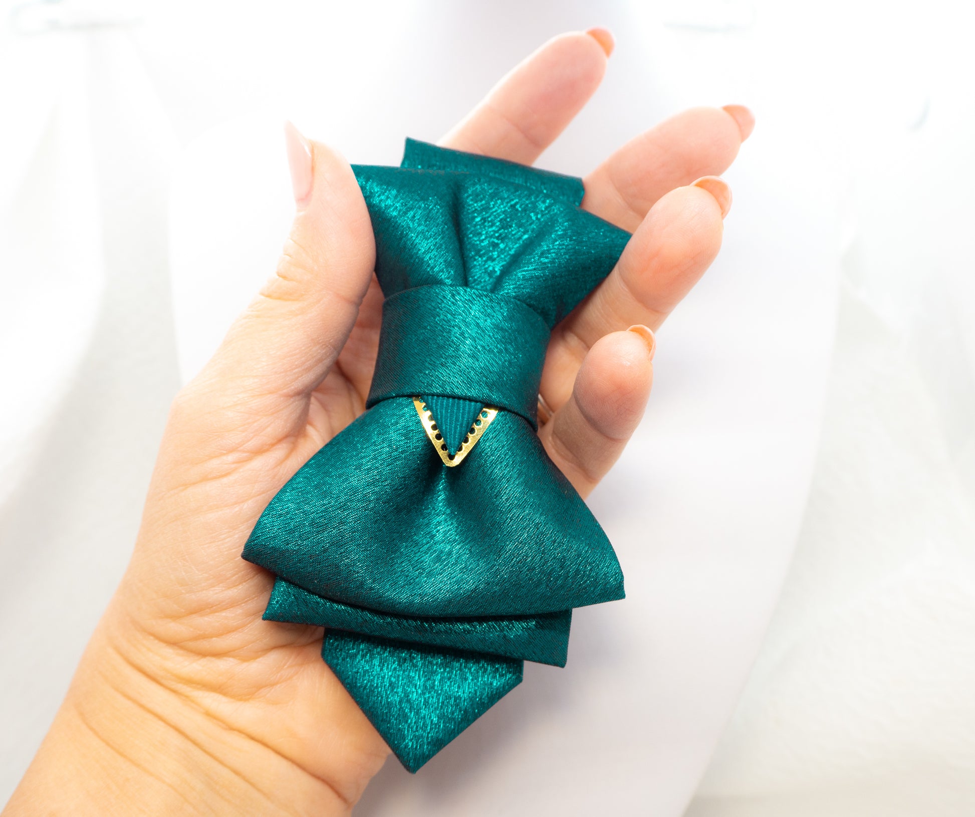 Bow tie hopper tie, Ruty Design, Bow tie, Vertical hopper hand made tie Original design, neckties, high-end fashion, fashion trends, star ties, Women's Latest Fashion, womens tie