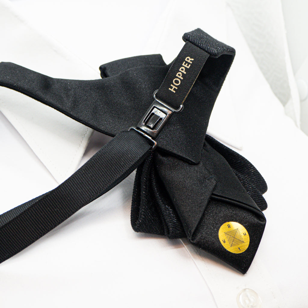 HOPPER TIE "THE BLACK SHINING"