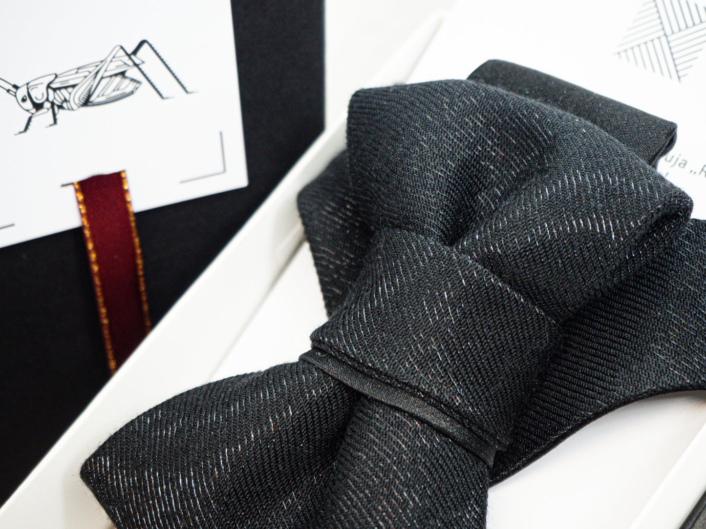 HOPPER TIE "THE BLACK SHINING"