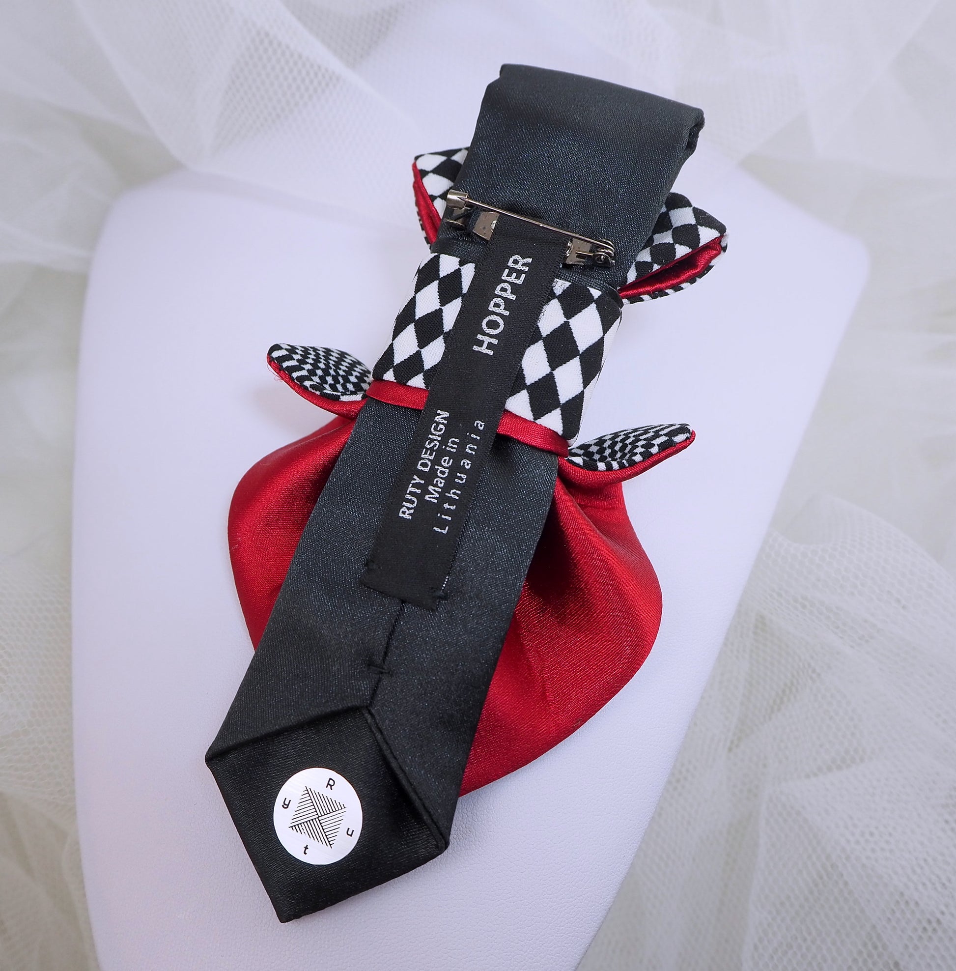 Handmade checkered jabot