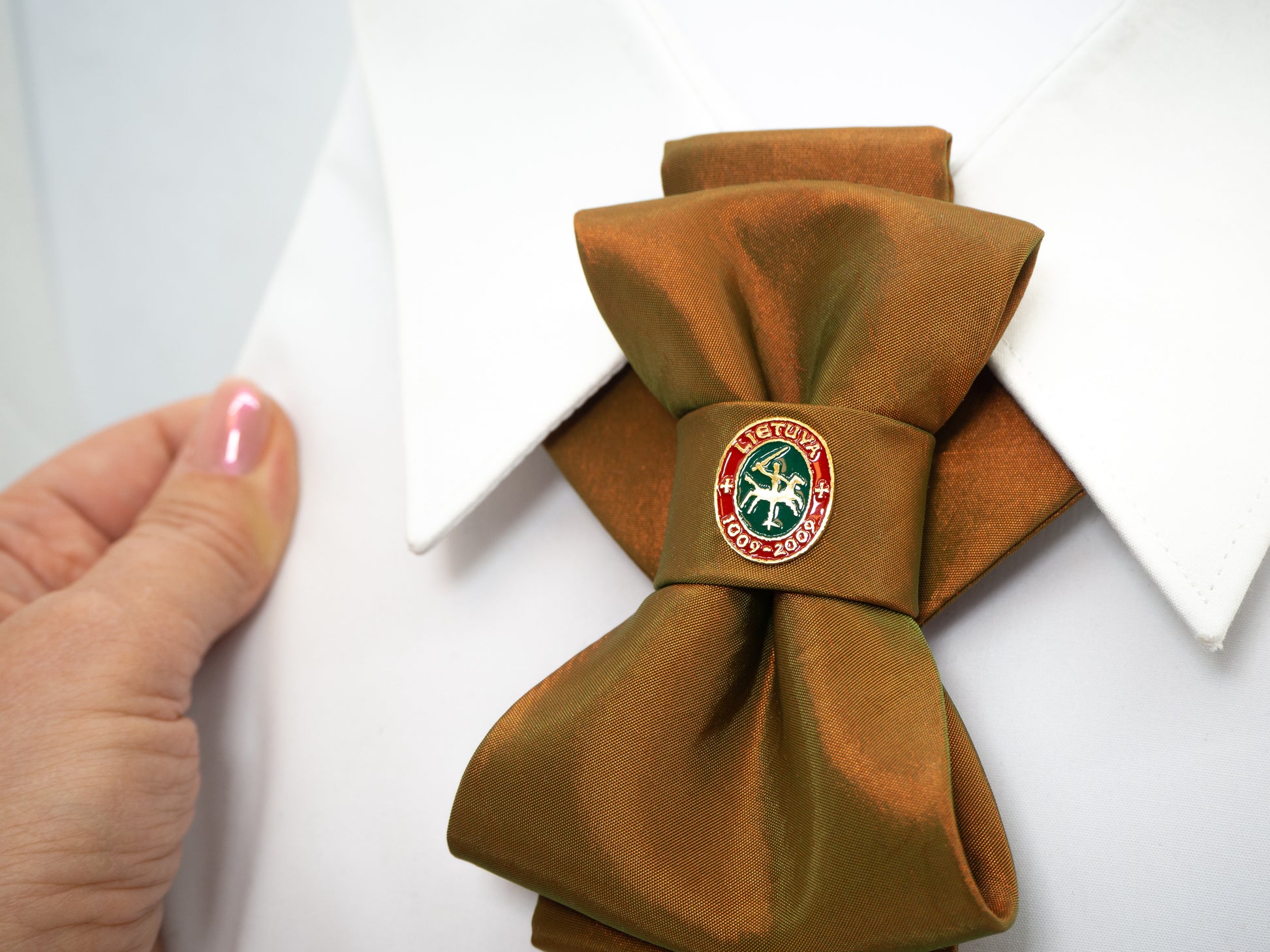 Designer bow ties,Handmade bow ties,Fashion bow ties,Statement bow ties,Creative bow ties,Stylish bow ties,Trendy bow ties,Colorful bow ties,Bold bow ties,Funky bow ties,Artistic bow ties,Whimsical bow ties,Vintage bow ties,Patterned bow ties,Printed bow ties,Embroidered bow ties,Personalized bow ties,Formal bow ties,Casual bow ties