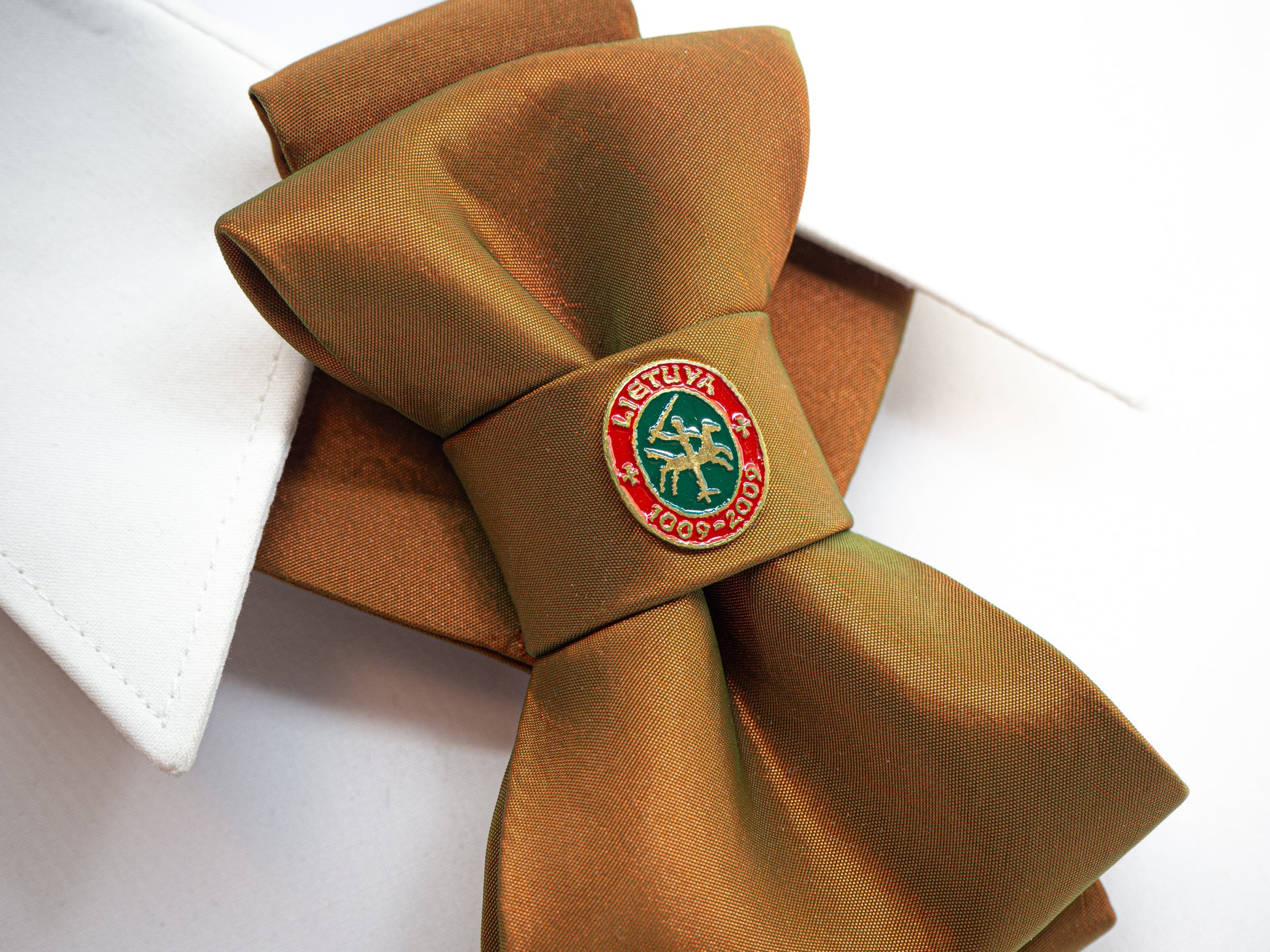 Designer bow ties,Handmade bow ties,Fashion bow ties,Statement bow ties,Creative bow ties,Stylish bow ties,Trendy bow ties,Colorful bow ties,Bold bow ties,Funky bow ties,Artistic bow ties,Whimsical bow ties,Vintage bow ties,Patterned bow ties,Printed bow ties,Embroidered bow ties,Personalized bow ties,Formal bow ties,Casual bow ties