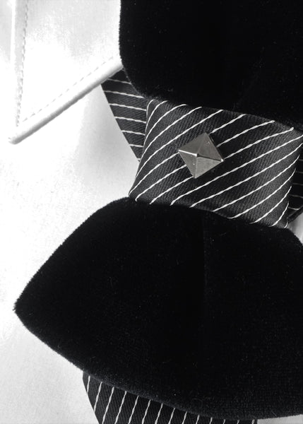 HOPPER TIE POMPEA, Wedding bow tie, Unigue black tie for groom close look