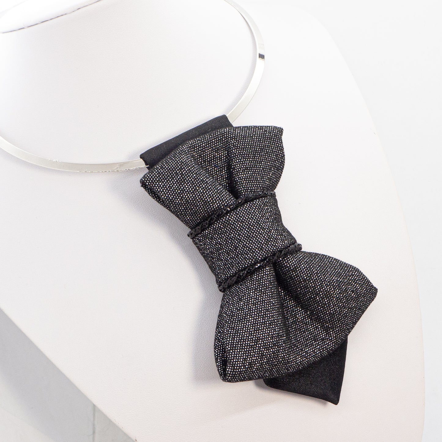 Black luxury bow tie
Handmade wedding bow tie
Unique design necktie
Elegant black bow tie
Luxury quality bow tie
Formal event bow tie
Groom wedding accessory
Unisex fashion bow tie
Handcrafted men’s tie
Modern black neckwear
Premium bow tie
Statement fashion accessory
Minimalist black bow tie
Perfect gift for him
Sophisticated evening wear