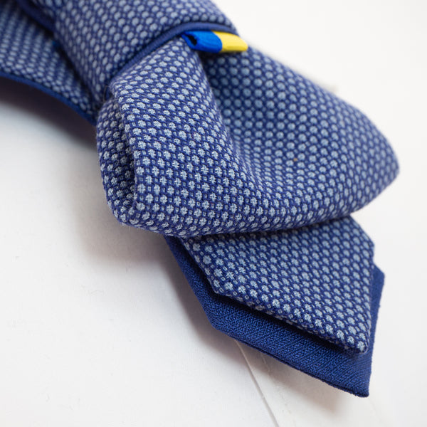 Bow tie hopper tie, Ruty Design, Bow tie, Vertical hopper hand made a tie, Bow tie ukraine, neck tie with ukraine flag, ukraine symbol in tie, KIEV, UKRAINE SYMBOL FLAG TIE 
