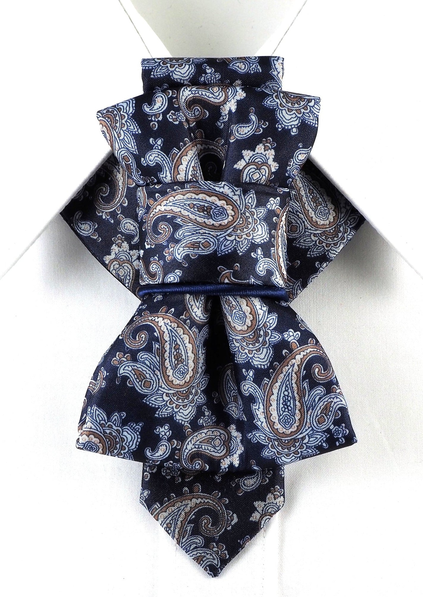 handmade luxury wedding necktie, vertical bow tie, paisley pattern tie, navy blue tie, beige blue paisley tie, groom accessory, unique mens tie, formal event tie, elegant neckwear, satin bow tie, modern classic tie, handmade bow tie, groomsmen gift, luxury tie for wedding, patterned vertical bow, navy paisley necktie, sophisticated menswear, unique wedding tie, stylish bow tie, formal mens accessory, refined tie for groom HOPPER TIE ORIENTAL TALE II