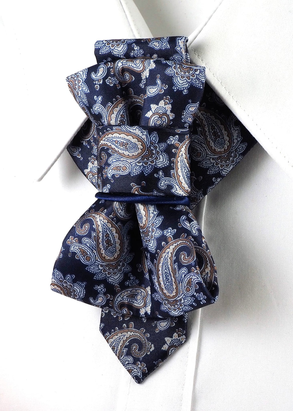 handmade luxury wedding necktie, vertical bow tie, paisley pattern tie, navy blue tie, beige blue paisley tie, groom accessory, unique mens tie, formal event tie, elegant neckwear, satin bow tie, modern classic tie, handmade bow tie, groomsmen gift, luxury tie for wedding, patterned vertical bow, navy paisley necktie, sophisticated menswear, unique wedding tie, stylish bow tie, formal mens accessory, refined tie for groom HOPPER TIE ORIENTAL TALE II