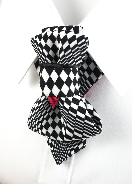 Checkered balck and white tie 