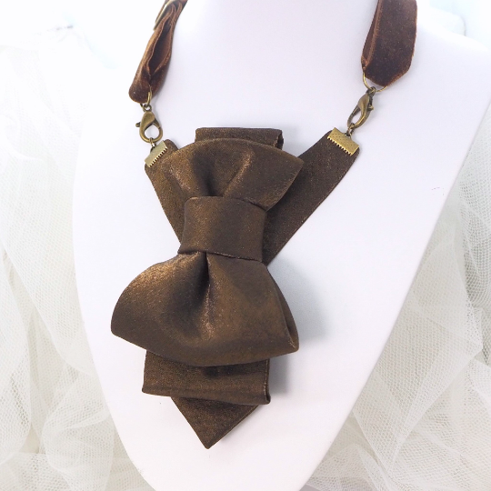 Bow tie, hopper tie for women, Ruty Design tie, Vertical bow tie, hand-made tie, gift for stylish women, Wedding Bow Ties & Neckties, hopper tie, BOW TIE (Hopper tie) for women, Lietuviškos peteliškės. wedding tie, bow tie for ladies, Luxury neck accessory for women, female bow tie