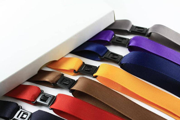 Colours of bow ties parts