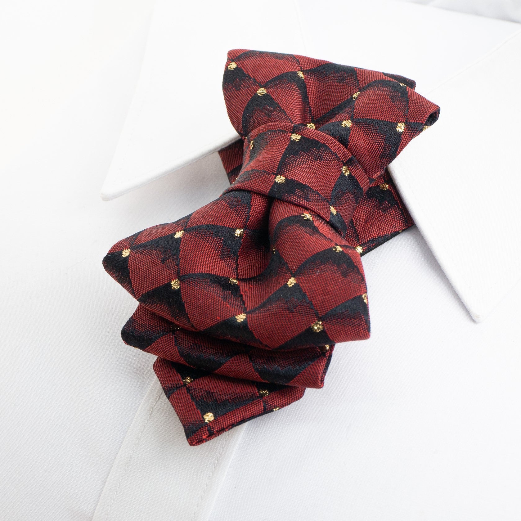 Womens necktie, BOW TIE BORDO DIAMOND FOR LADIES, handmade ladies red necktie