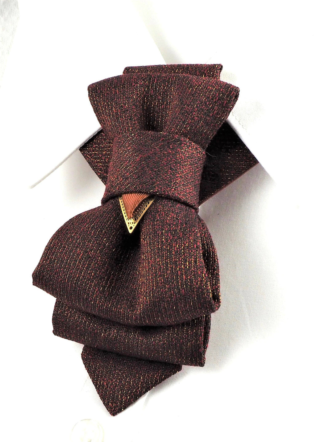 Nougat Bow Tie, Hopper Tie, Handmade Cravat, Wedding Tie, Groom Accessory, Luxury Necktie, Autumn Bow Tie, Unique Design Tie, Men's Formal Tie, Statement Cravat, Fashion Neckwear, Dark Brown Bow Tie, Artistic Necktie, Pre-Tied Cravat, Unisex Tie, Elegant Tie for Concerts, Handmade in Lithuania, Rūta Piekurienė Design, Layered Bow Tie, Earth Tone Tie, Fall Fashion Accessory