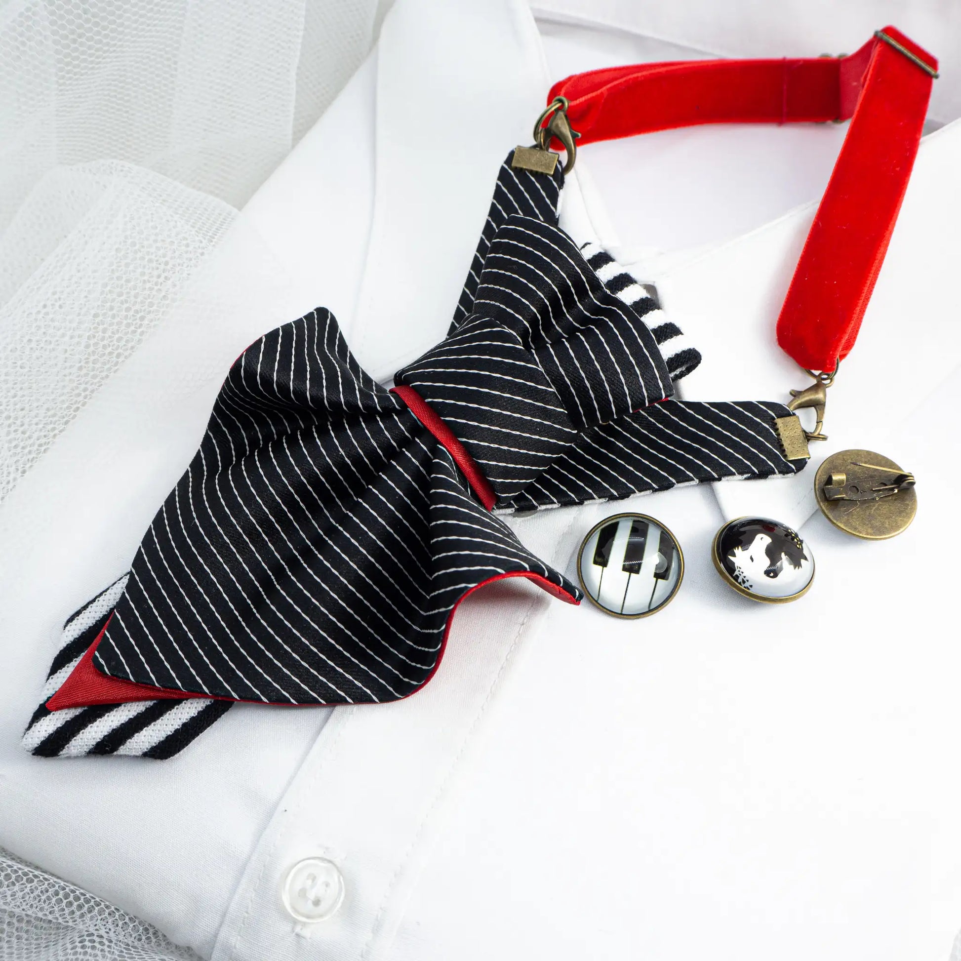 Classic Women's bow tie "Contrasts"