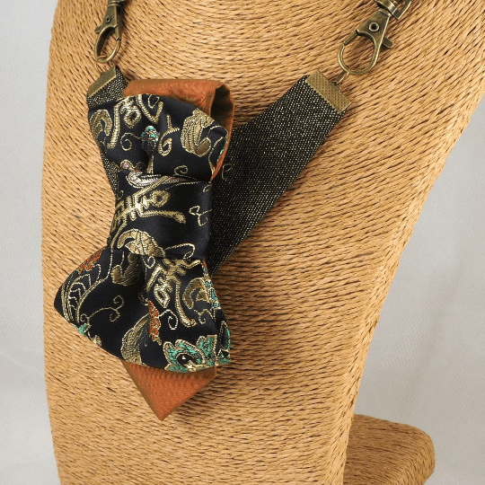 BOW TIE HOPPER TIE VICTORIA FOR LADIES women's necktie, handmade necktie, luxury accessory, neck accessory, patterned necktie, women's fashion, stylish necktie, exclusive necktie, detailed necktie, gift idea, high-quality necktie, unique design, feminine style, shirt accessory, elegant necktie, handcrafted, necktie, for women, luxury, fashion, style, accessory, gifts, exclusive