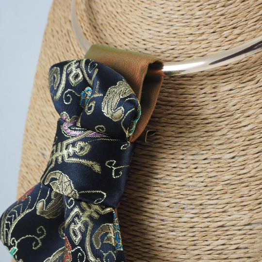BOW TIE HOPPER TIE VICTORIA FOR LADIES women's necktie, handmade necktie, luxury accessory, neck accessory, patterned necktie, women's fashion, stylish necktie, exclusive necktie, detailed necktie, gift idea, high-quality necktie, unique design, feminine style, shirt accessory, elegant necktie, handcrafted, necktie, for women, luxury, fashion, style, accessory, gifts, exclusive